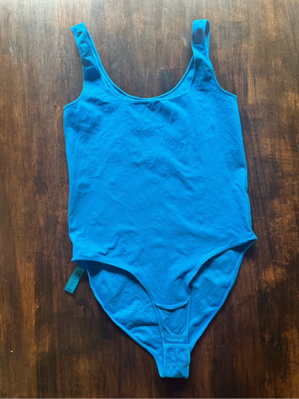 SKIMS Essentials Scoop Neck Bodysuit Mykonos S/M